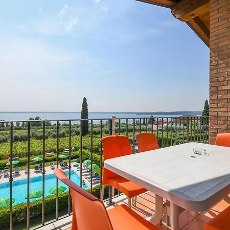 Apartment Mit Grill, Garten Und Seeblick