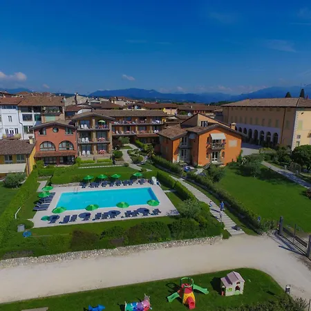 Apartment Mit Grill, Garten Und Seeblick Moniga del Garda